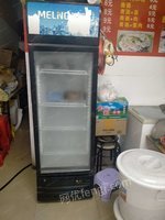 低价出售2台冰箱