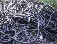 大量回收废旧通信电缆