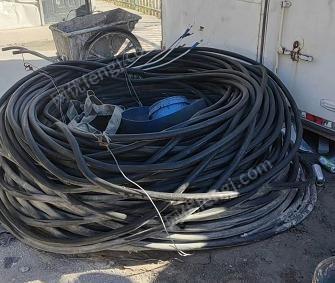 出售工地退下来混泥土输送泵。95平方电缆线，五芯500米，铝芯，使用过一次