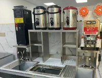 奶茶店设备全套出售 还在使用中用了两三月