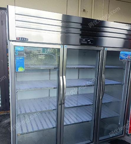 出售闲置三开门冰柜，95新