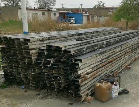 出售一批闲置180/200槽钢，6米5米4米都有