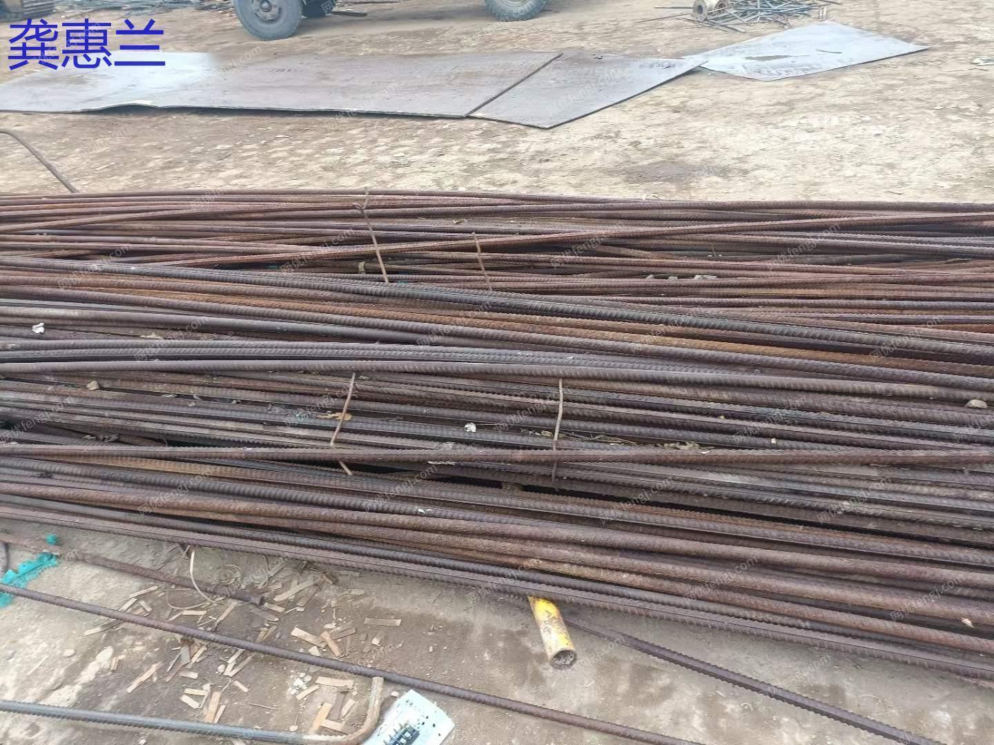 湘潭出售9米长利用25螺纹钢十吨左右