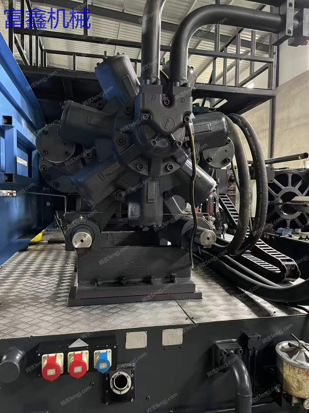 出售海星1100吨卧式注塑机