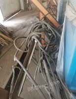 河南新乡转让满弧焊焊机，九成新，带电缆线30m，库存2台