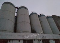 北京房山区出售400吨啤酒发酵罐18个。