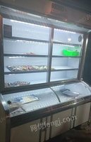 本人出售闲置冰柜 上冷藏下冷冻，刚用了两个月