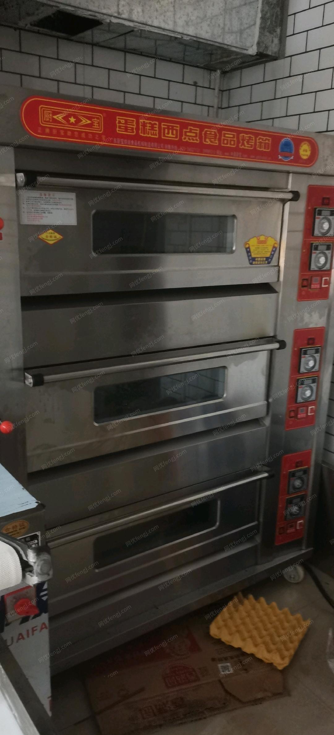 海南三亚烘焙店不干了，出售烤箱，9成新