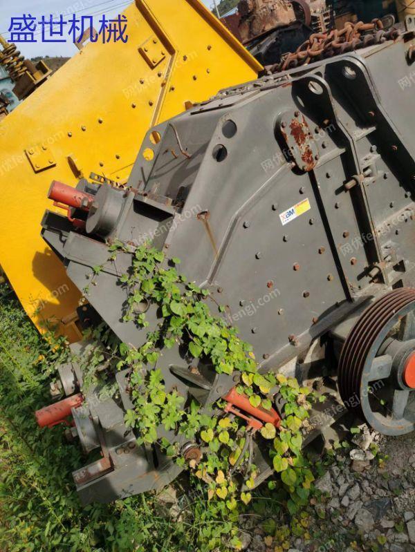 市场库存低价九成新欧版411反击破破碎机