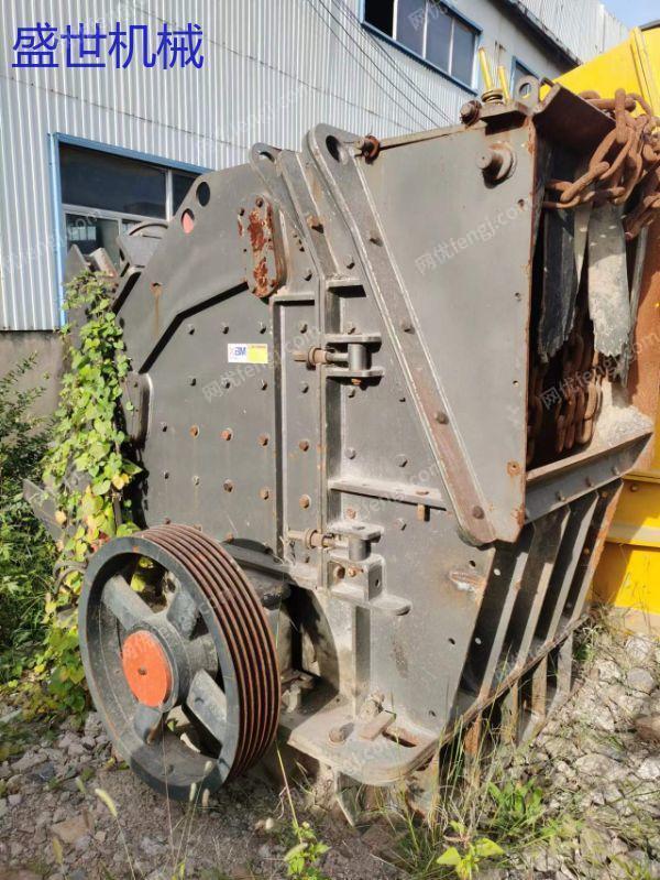 市场库存低价九成新欧版411反击破破碎机