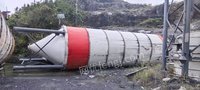 湖南凤凰出售三个三一200吨水泥罐，直径4.3米，随时可以装车