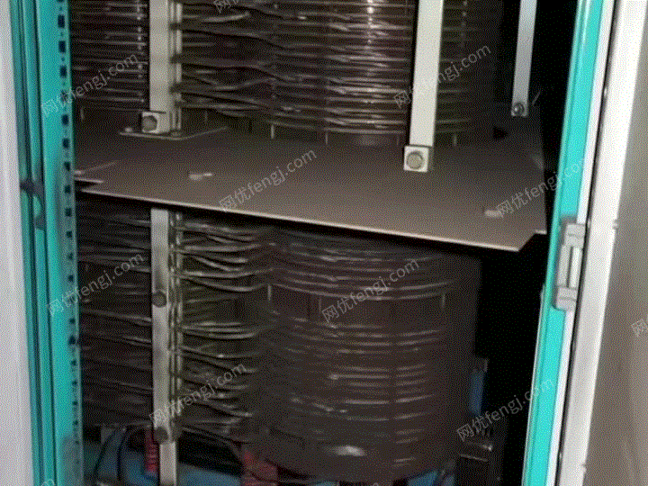 拆迁商供应干式变压器5台、高压变频柜2套、铜电缆50吨左右
