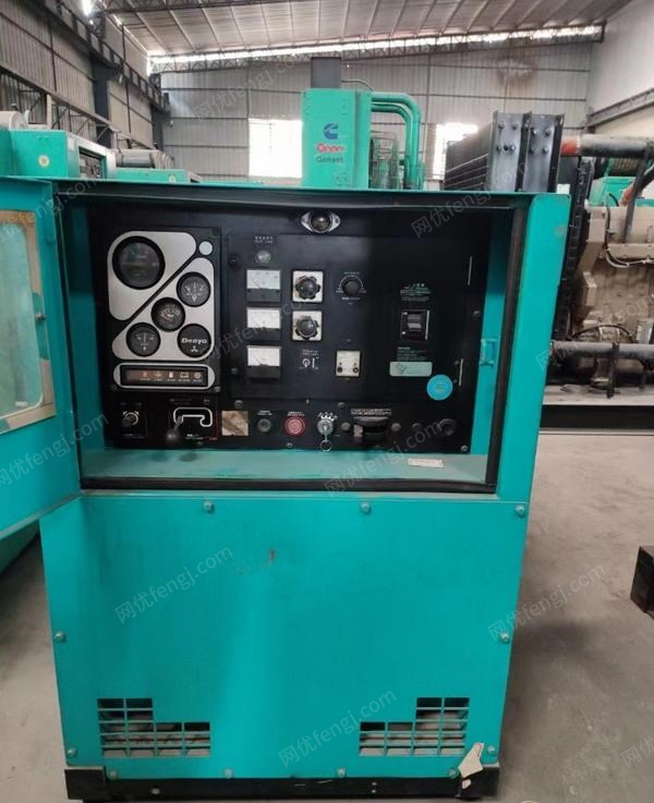 二手柴油发电机组出售