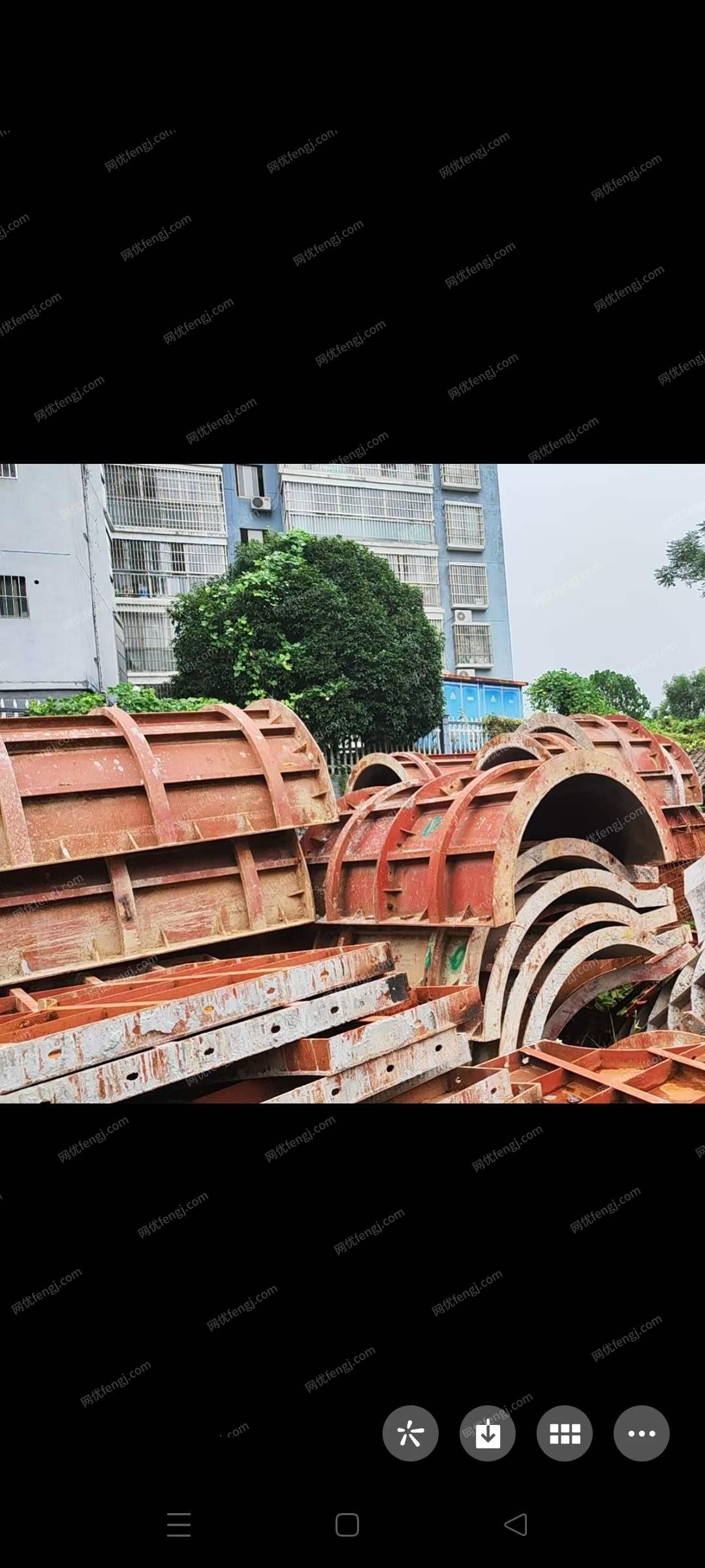 广西出售不绣钢圆柱，直径1.3共30米   直径1.6共20米，➕盖梁