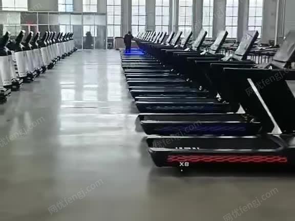 二手健身器材跑步机批发 视频