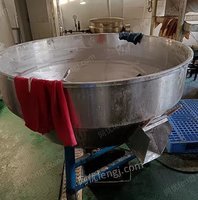 厂房搬迁，处理300kg搅拌机1台 500kg搅拌机1台，夹层锅