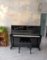 内蒙古包头99新钢琴cp-1f出售