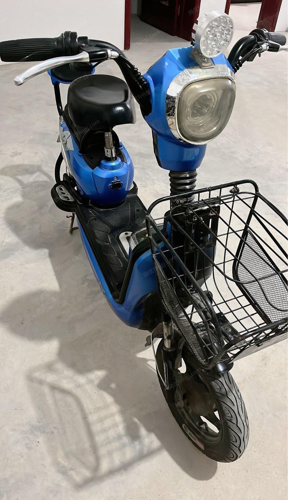 河南许昌电动自行车出售，有需要的联系