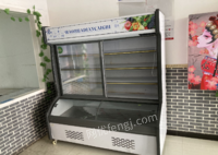 山西吕梁便宜出售1.5米的饮料冰柜一台和凉菜蔬菜冷藏柜一台打包一起1000元