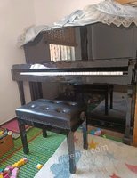 云南普洱海伦牌二手钢琴出售