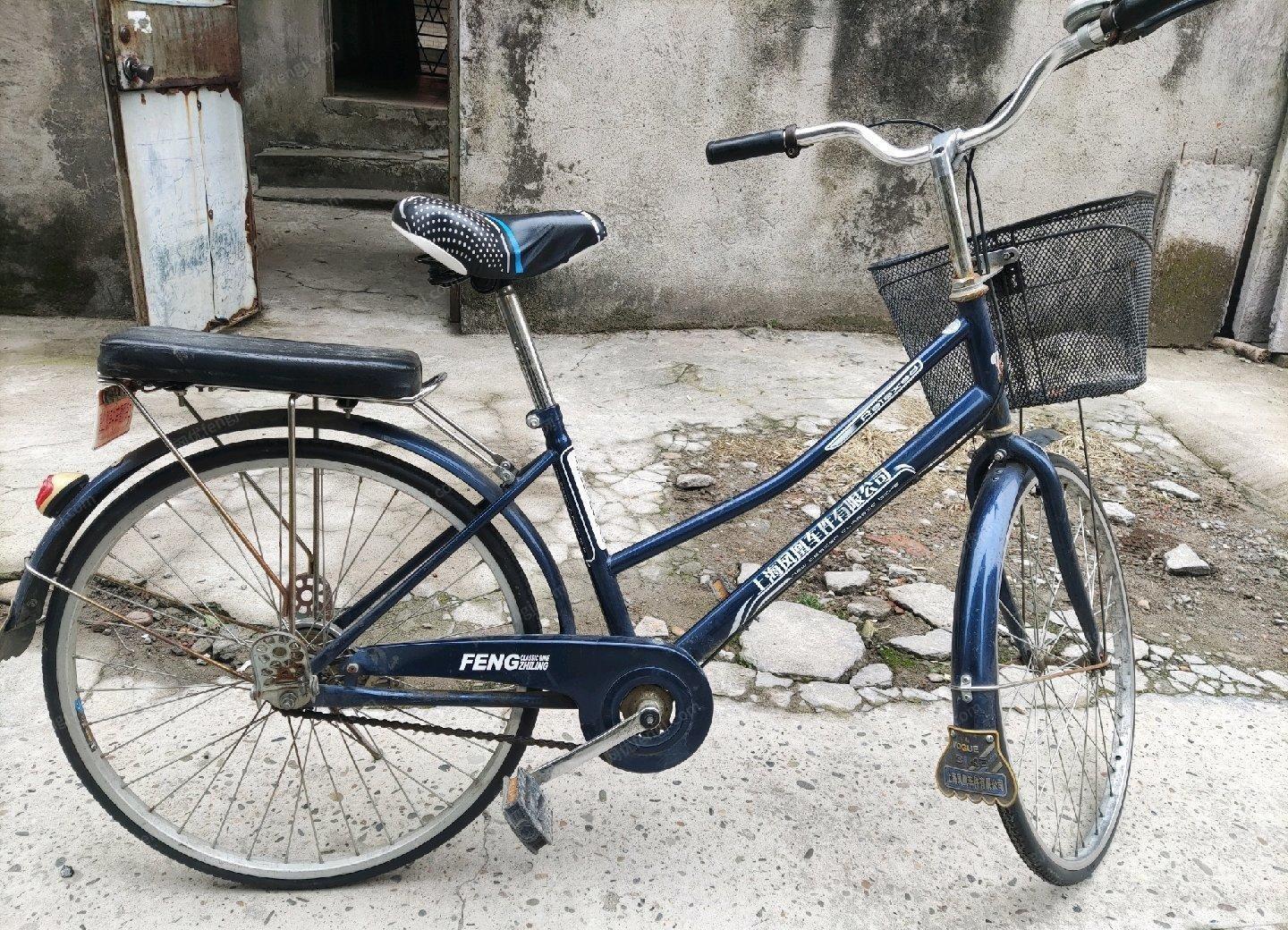 湖北荆州出售九成新凤凰女式自行车120元