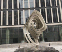 信阳商业广场龙卷风雕塑耐候钢摆件