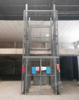 广东肇庆1.8*2米液压货梯，可升3米高全套出售