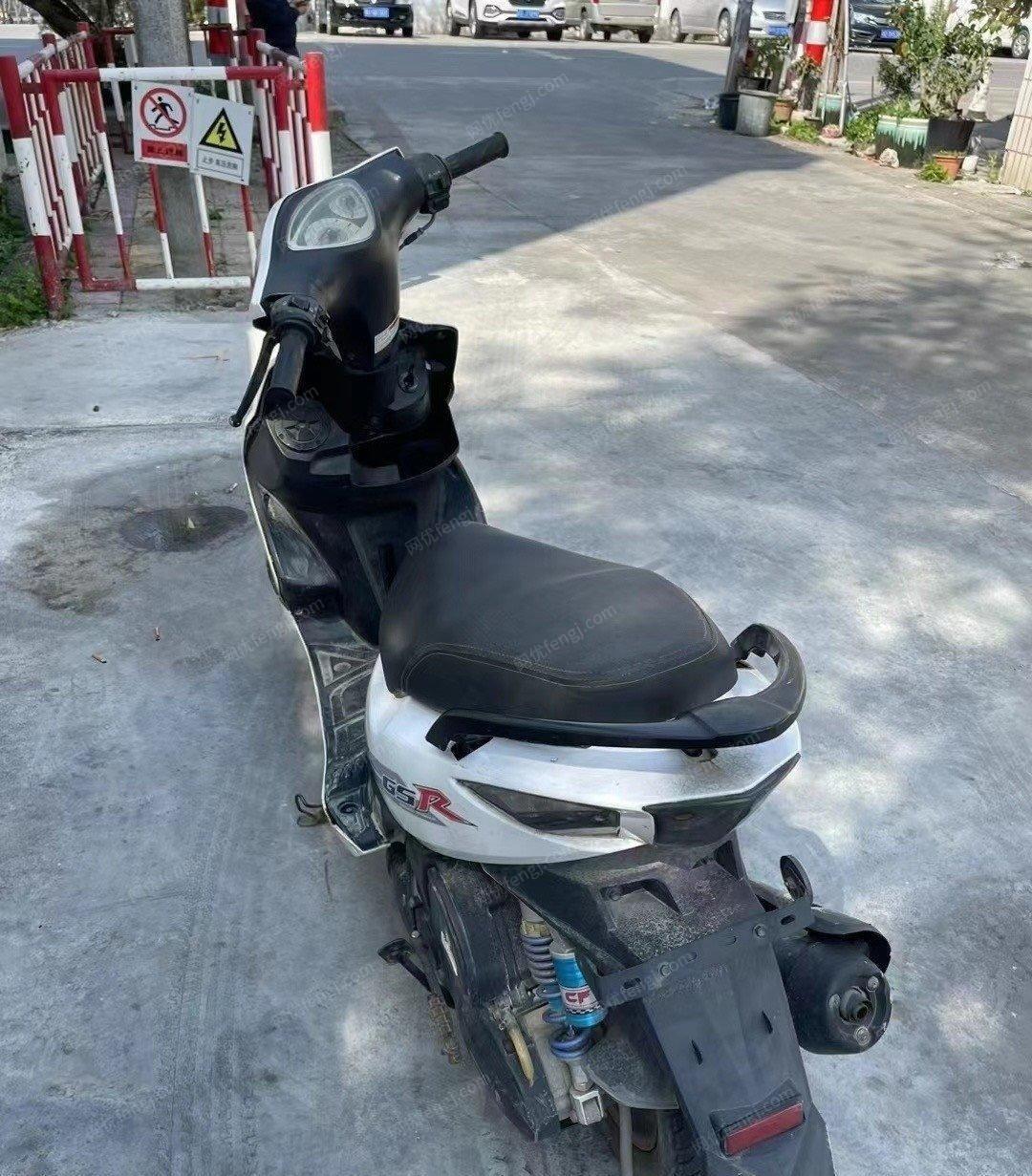 广东汕头便宜处理二手摩托车