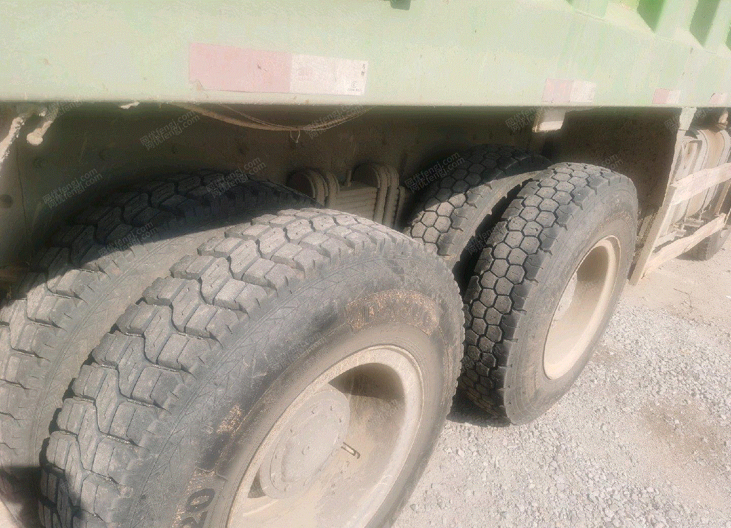 自卸车/翻斗车出售