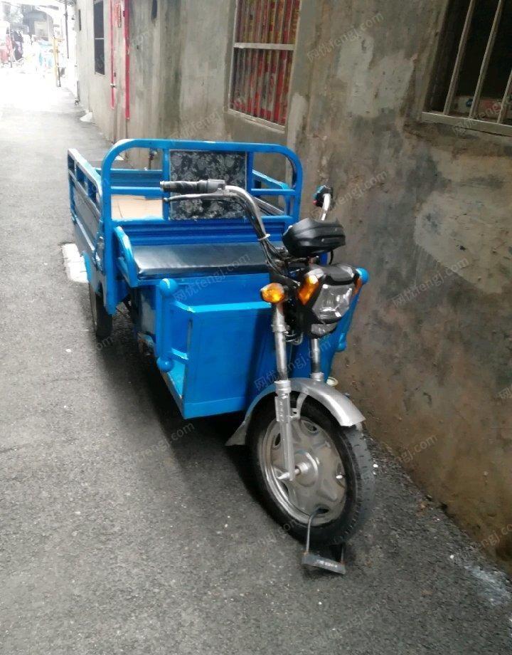 广西南宁自用三轮车低价出售