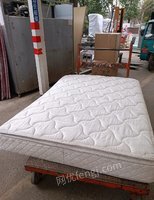 浙江嘉兴二手床垫出售，1.5米规格