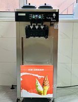 陕西榆林九成新二手冰淇淋机出售，用了两个月