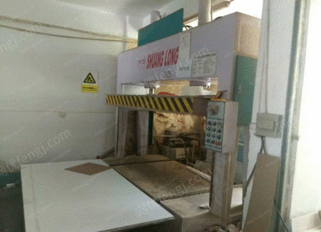 二手封边机出售