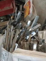 长期回收废铝　废铁　废钢筋　废纸