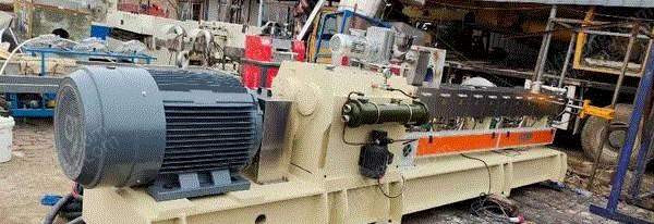 福建龍巖轉(zhuǎn)讓科隆威爾75B平行雙螺桿造粒機(jī) 二手造粒設(shè)備轉(zhuǎn)讓