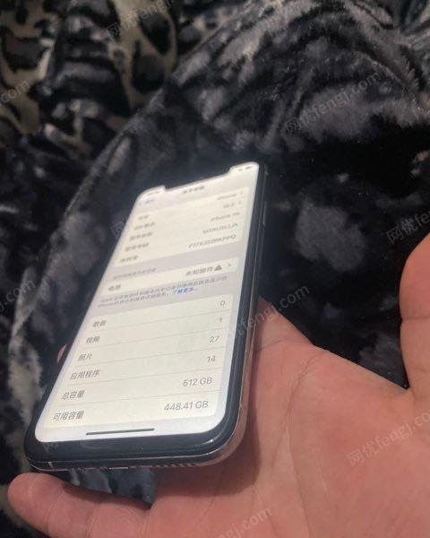 上海松江区iPhone XS 512大内存 较高配 便宜出售