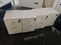 陕西西安特价出售老板桌椅，会议，员工卡桌隔断工位，等各类办工家具