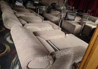 重庆江北区因洗脚城转让，大量单人沙发出售，自提