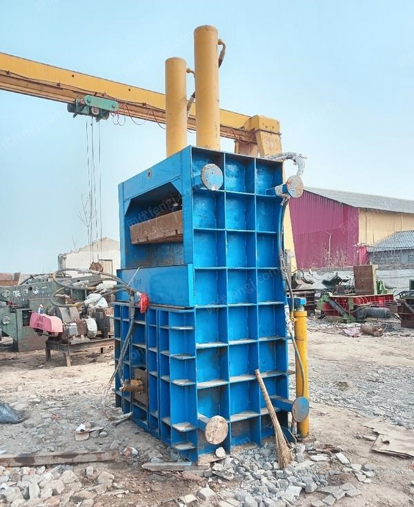 河南郑州转让160吨立式打包机