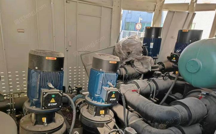 出售闲置南方泵业立式管道泵22KW，杨程32米流量160立方2台，15KW杨程22米流量160立方