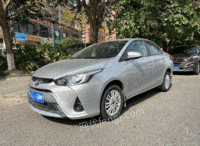 丰田 yaris l 致享 2017款 1.5g cvt炫动版