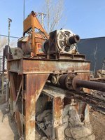 水泥制品厂就近处理20-1.2米滚焊机，制管机等水泥制管机械1批