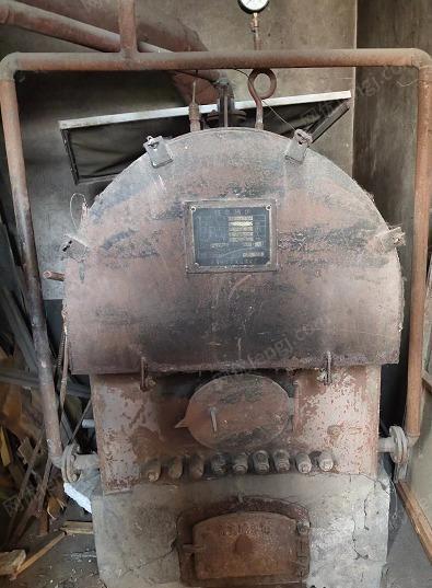 出售闲置热水锅炉:齐齐哈尔产的，一吨热水锅炉