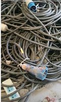 回收各种废旧电线缆，废铜铝铁，废纸，废塑料等