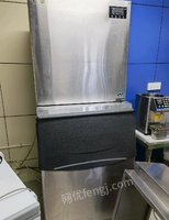 广西南宁奶茶店仅用一年左右日产380公斤直冷制冰机转让