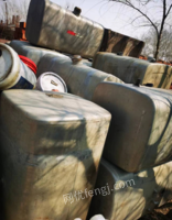 黑龙江齐齐哈尔出售45吨装的油桶灌桶，需要随时可以看，价格，电话联系！非诚勿扰