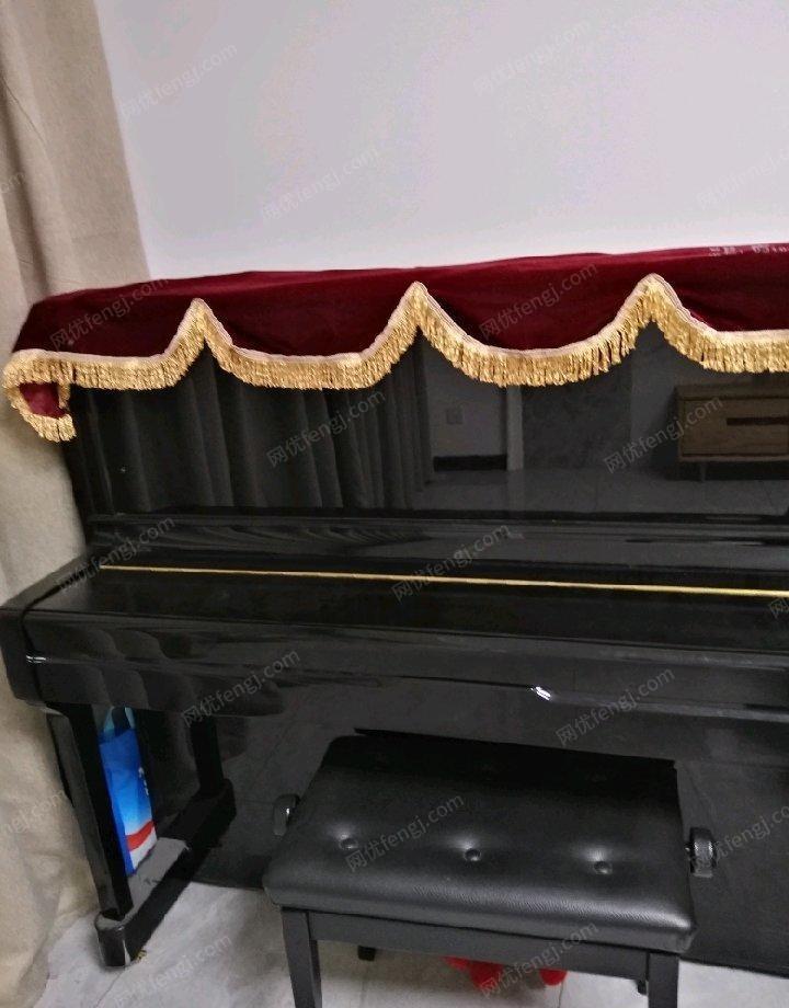 河北邯郸9.9层新钢琴出售。目前闲置
