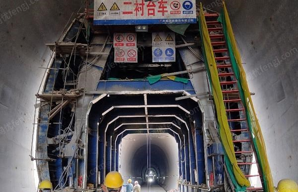 黑龙江哈尔滨转让铁路隧道二衬台车