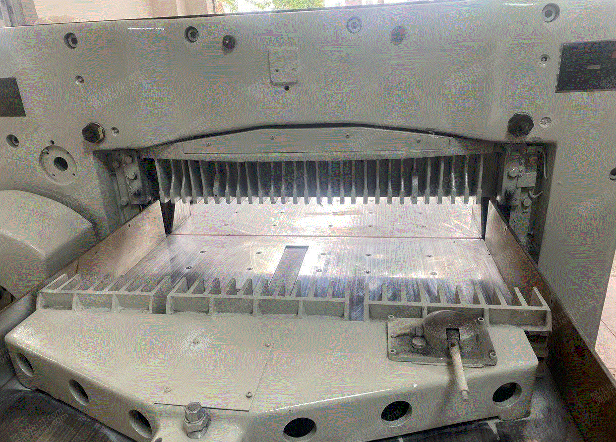 二手切纸机回收