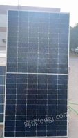 上海出售3000片太阳能光伏板